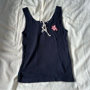 hollister tank